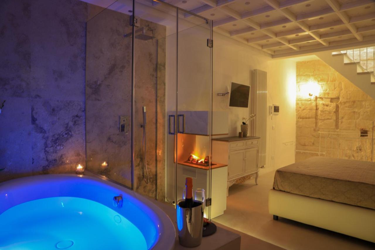 Palazzo Stapane Home Suite 9 - Luxury Living Monopoli Luaran gambar