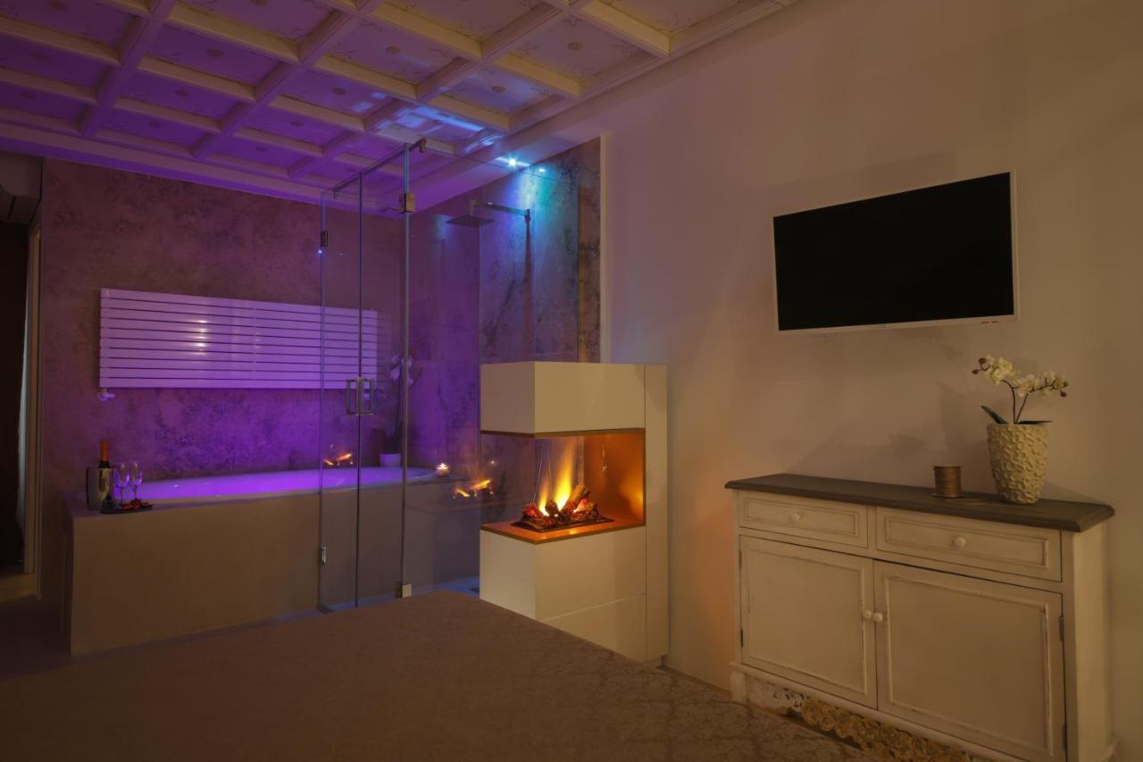 Palazzo Stapane Home Suite 9 - Luxury Living Monopoli Luaran gambar