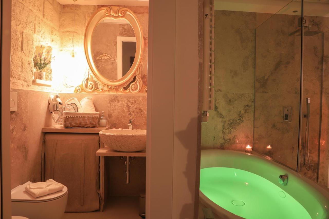 Palazzo Stapane Home Suite 9 - Luxury Living Monopoli Luaran gambar